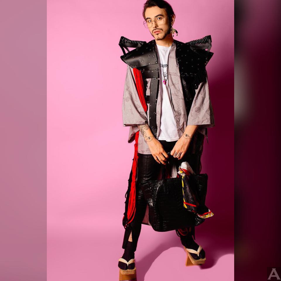 東京外国人モデル事務所アクアモデル所属の白人モデルのオメガ