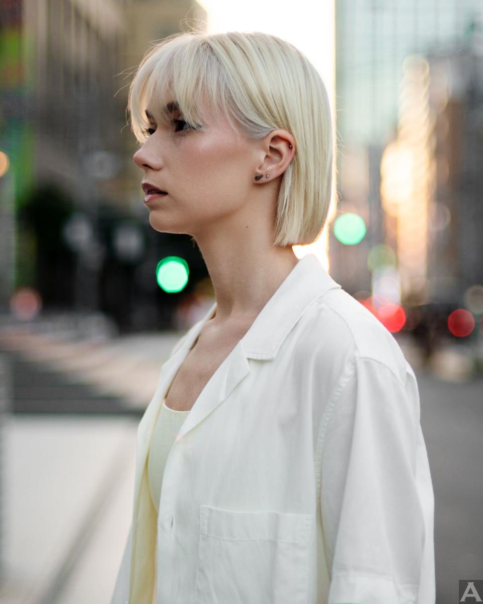東京外国人モデル事務所アクアモデルの白人モデルディアナ
