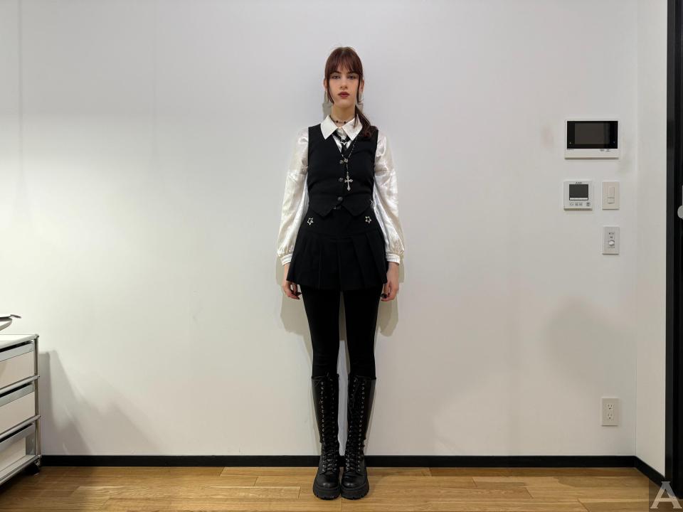 東京外国人モデル事務所アクアモデル所属の白人モデルのアリエル