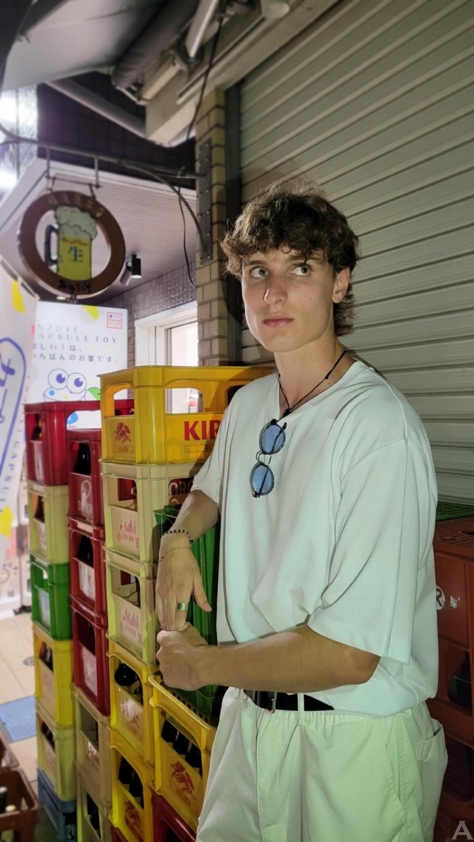 東京外国人モデル事務所アクアモデル所属の白人モデルのトリスタン