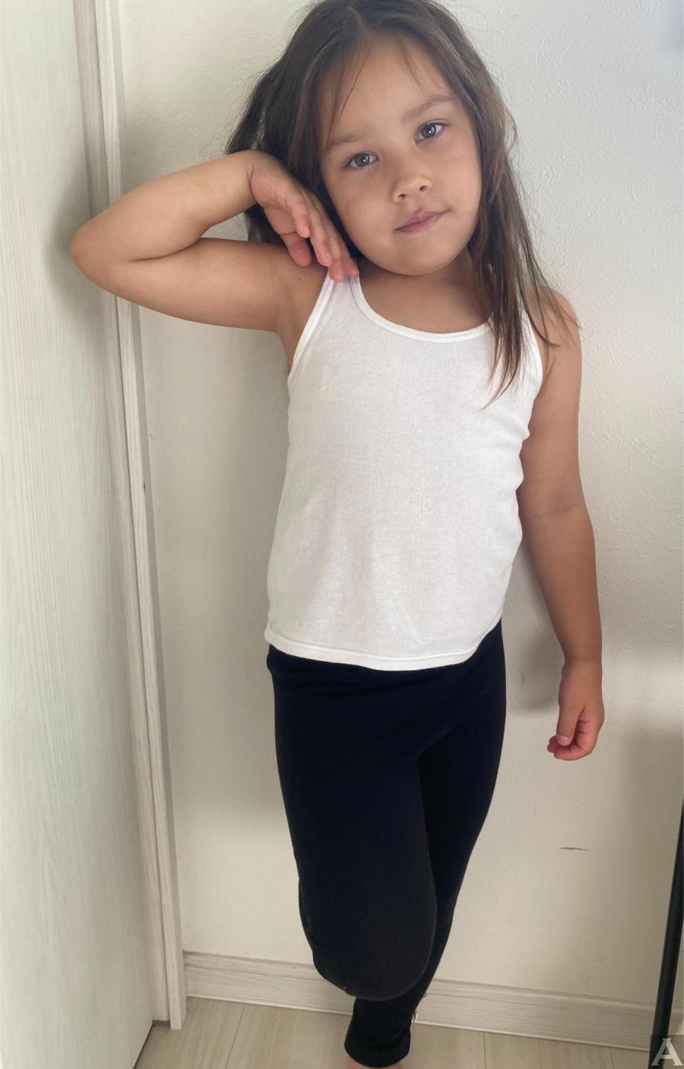 東京外国人モデル事務所アクアモデル所属のキッズモデルのジェマ