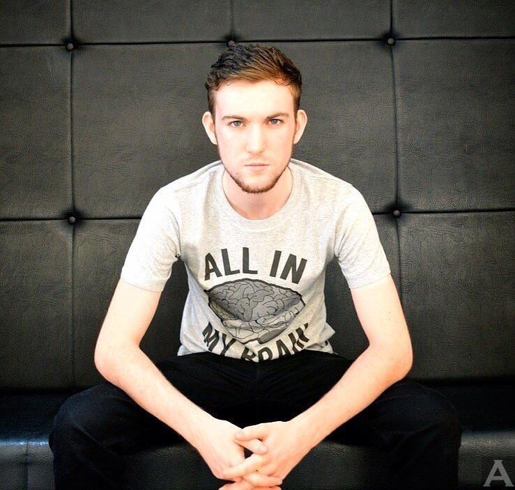 カッコいい白人男性モデル