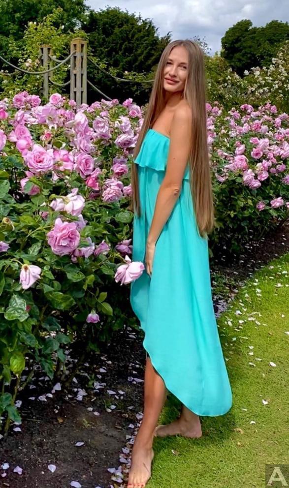 東京外国人モデル事務所アクアモデル所属の白人モデルのダリア