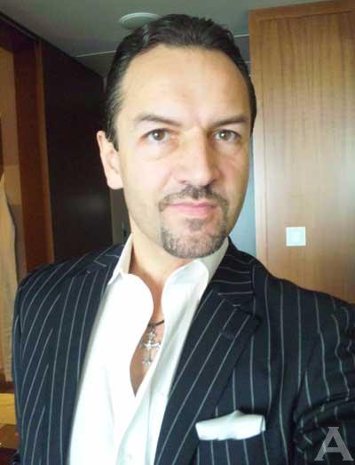 東京　外国人モデル　外国人モデル事務所 アクアモデル  白人　ドラマ  俳優  クラウス