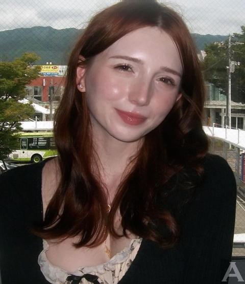 東京外国人モデル事務所アクアモデル所属の白人モデルのリア