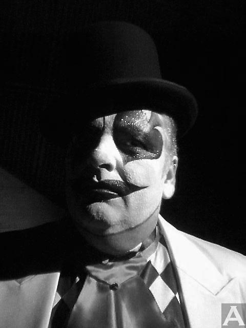 エドワード　東京　外国人モデル　外国人モデル事務所　アクアモデル