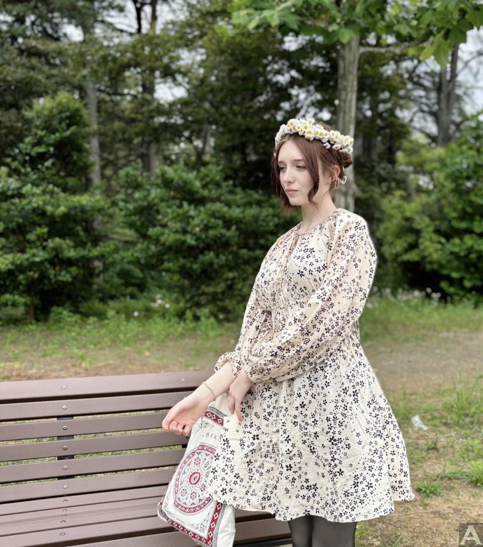 東京外国人モデル事務所アクアモデル所属の白人モデルのリア