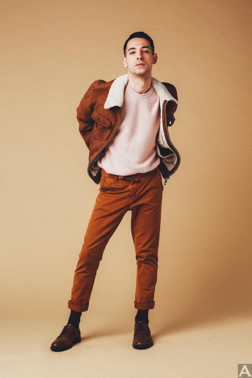 東京外国人モデル事務所アクアモデルの白人モデルアルフレド