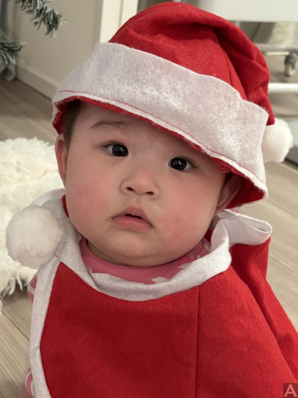 東京外国人モデル事務所アクアモデル事務所所属のベビーモデルのエマ