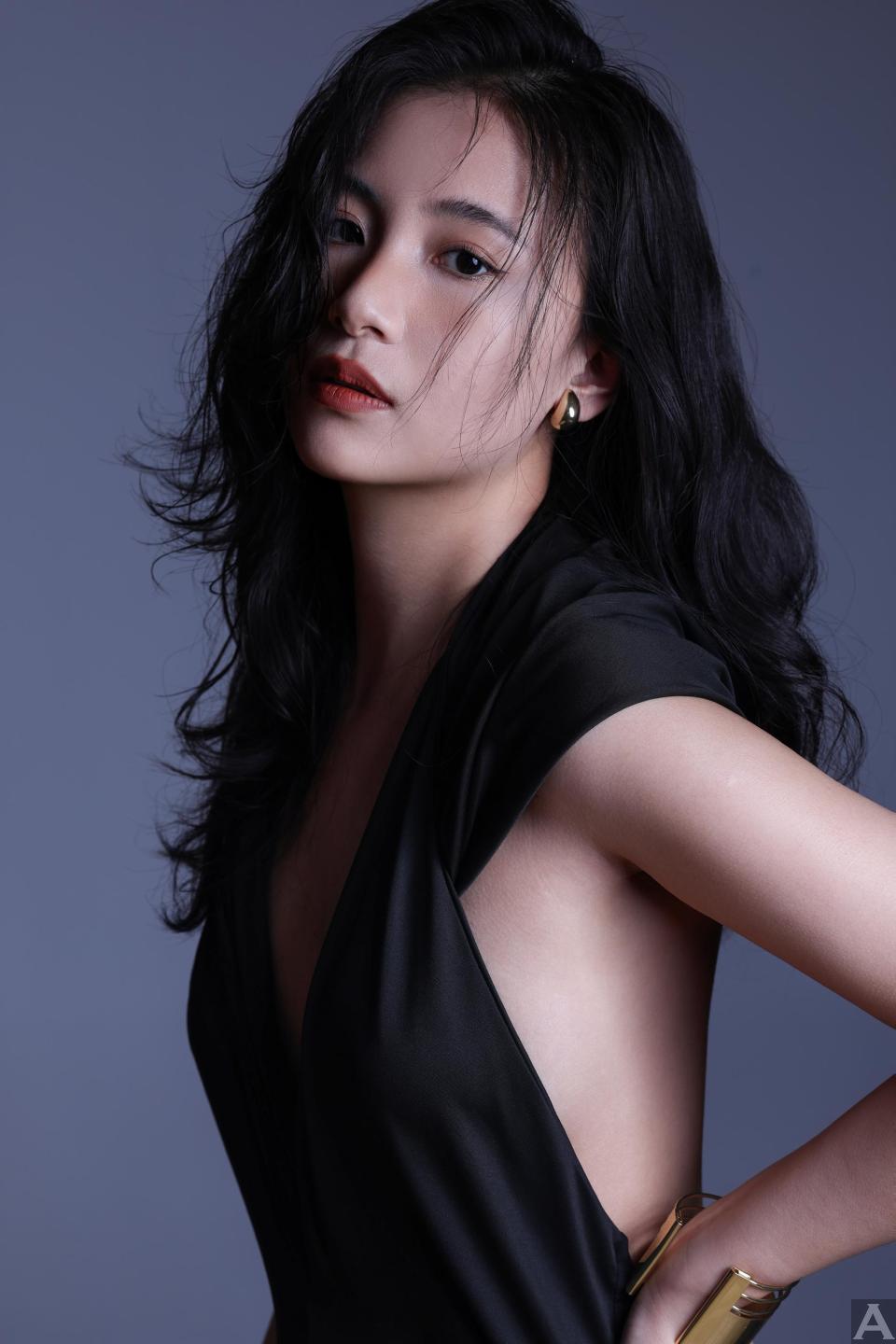 東京外国人モデル事務所アクアモデル所属のアジア人モデルのオリアンナ