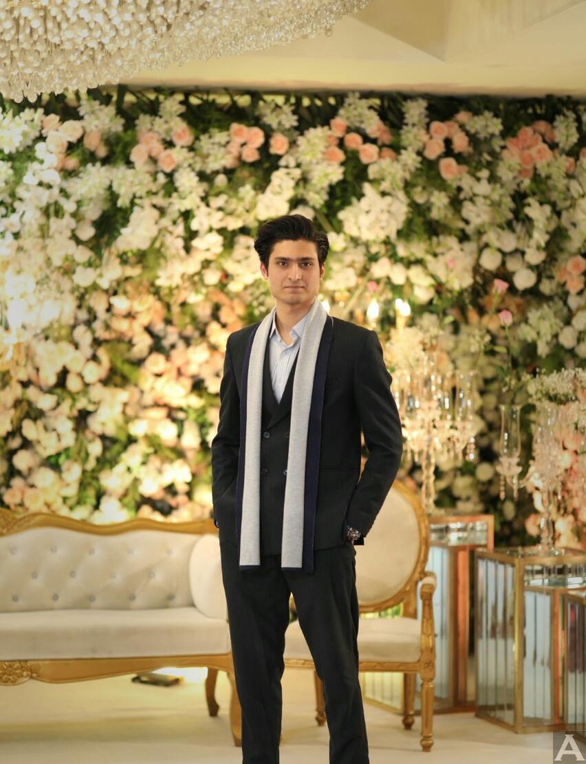 東京外国人モデル事務所アクアモデル所属のアジア人モデルのムスタファ