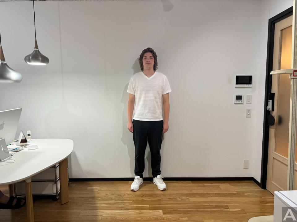 東京外国人モデル事務所アクアモデル所属の白人モデルのピーター