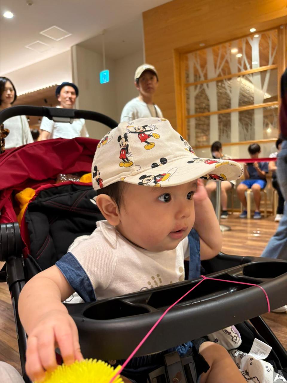 東京外国人モデル事務所アクアモデル所属のハーフモデルのジェイク