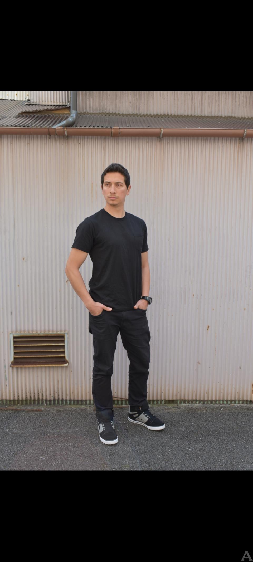 東京外国人モデル事務所アクアモデルの白人モデルセバスチャン