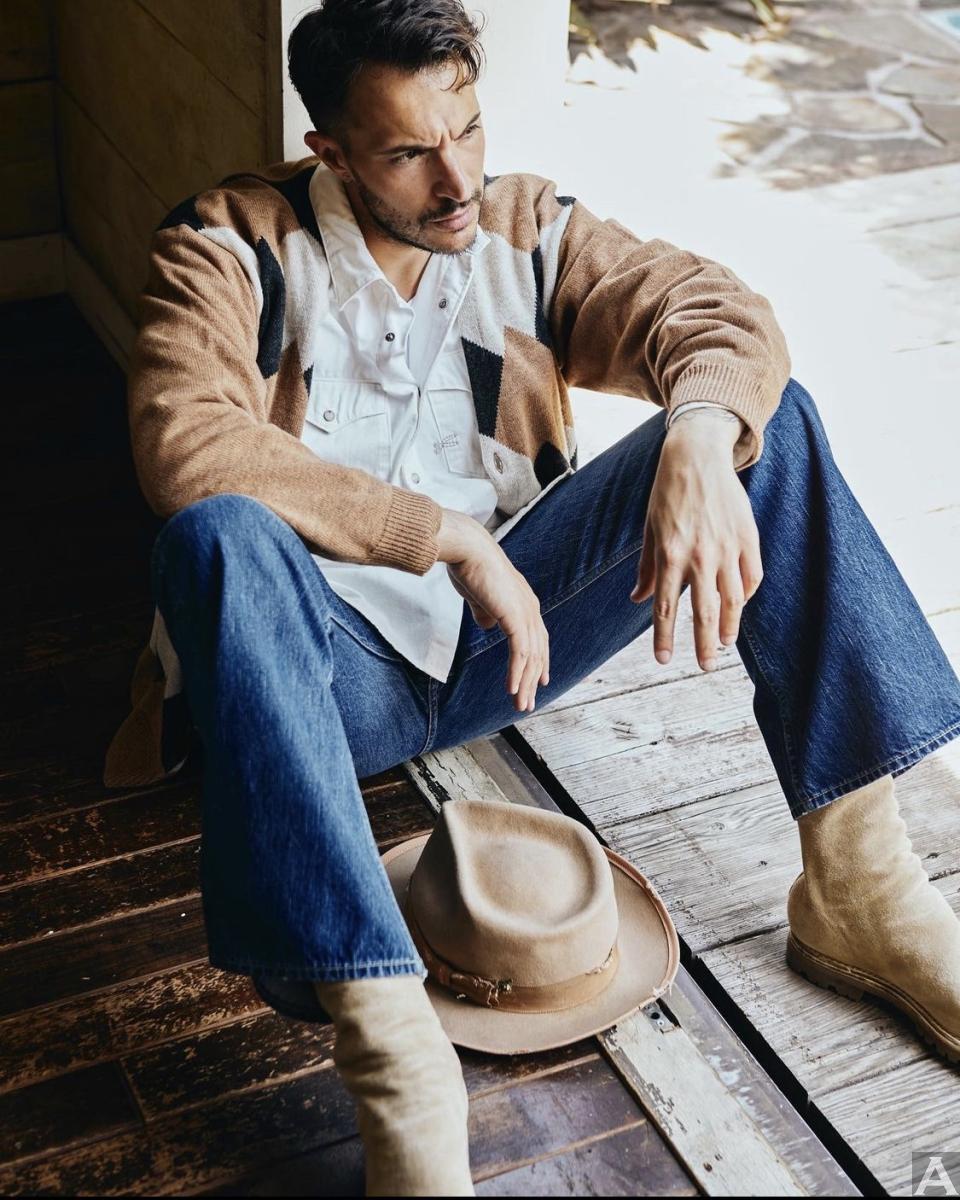 東京外国人モデル事務所アクアモデルの白人モデルアレッサンドロC