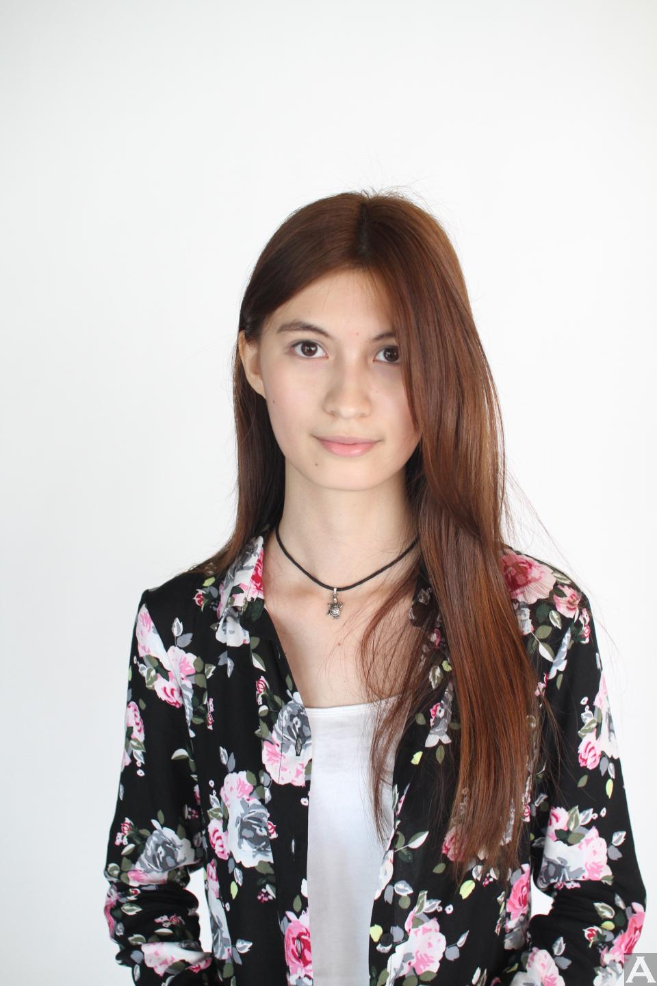 東京　外国人モデル　外国人モデル事務所 アクアモデル アジアン ファッション ソフィア