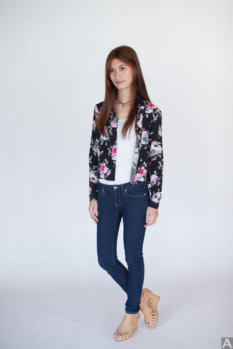 東京　外国人モデル　外国人モデル事務所 アクアモデル アジアン ファッション ソフィア