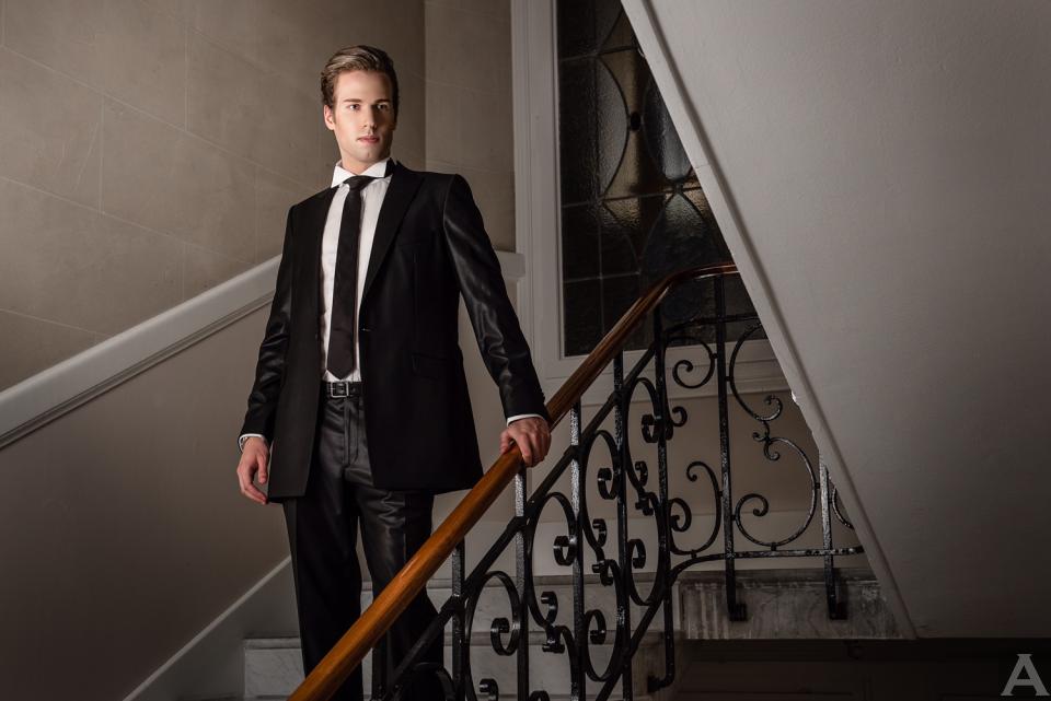 東京　外国人　モデル事務所　アクアモデル　白人　ファッション　エリック