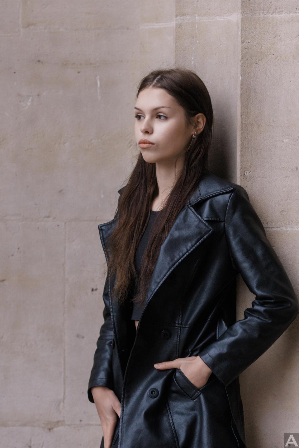 東京外国人モデル事務所アクアモデル所属の白人モデルのソフィア