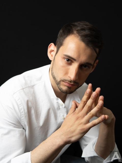 東京外国人モデル事務所アクアモデルの白人モデルアルフレッド東京外国人モデル事務所アクアモデルの白人モデルアルフレッド