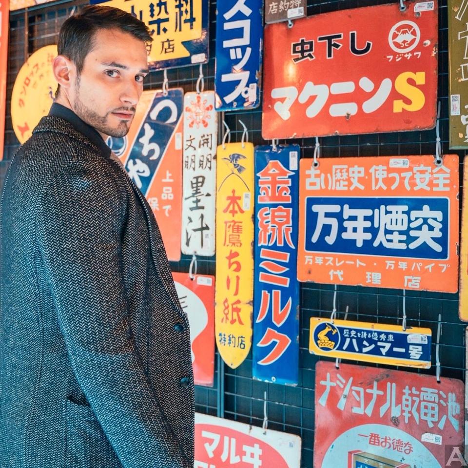 東京外国人モデル事務所アクアモデルの白人モデルアルフレッド