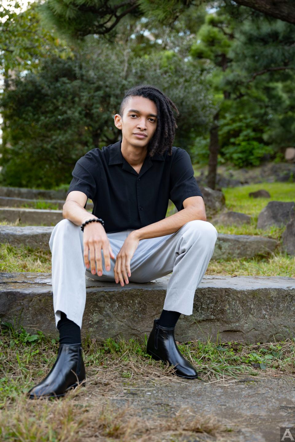 東京外国人モデル事務所アクアモデルの男性モデル幽玄