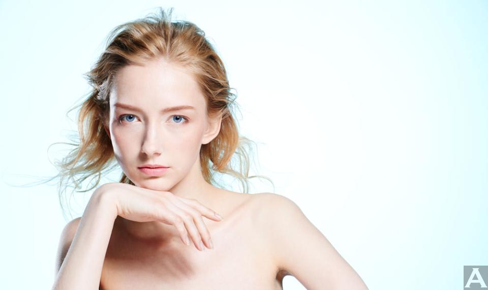 東京　外国人　モデル事務所　アクアモデル　白人　ファッション　アラ