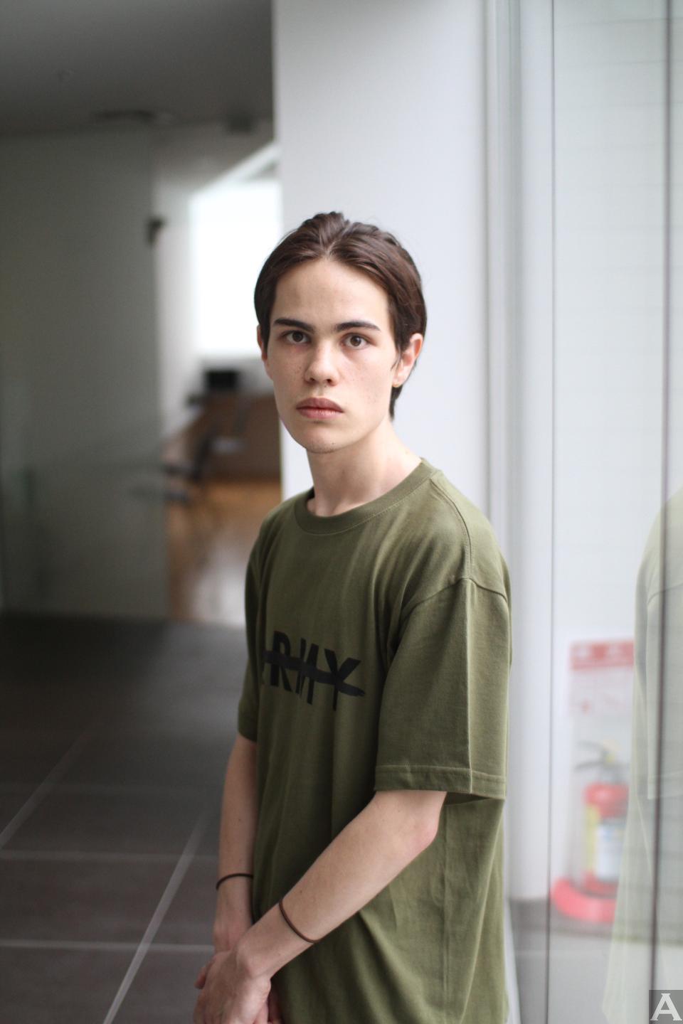 外国人　モデル　外国人モデル事務所　アクアモデル　ハーフ　モデル