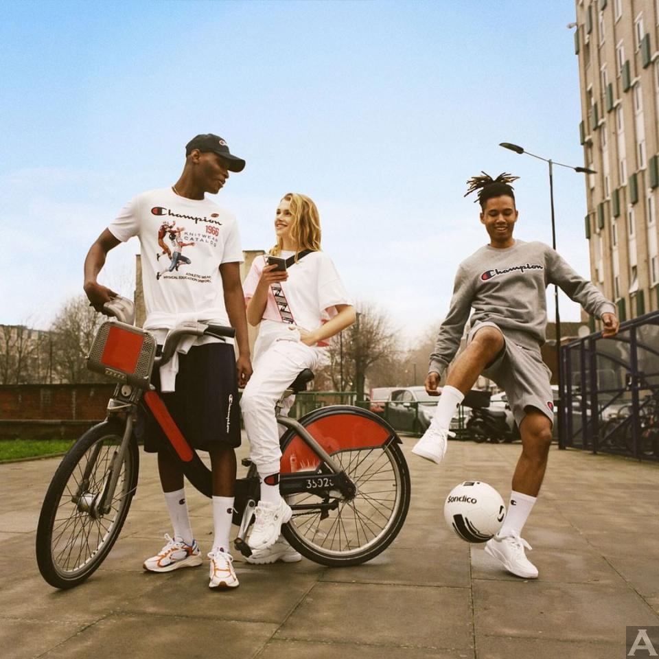 東京外国人モデル事務所アクアモデルのハーフモデルエーベル