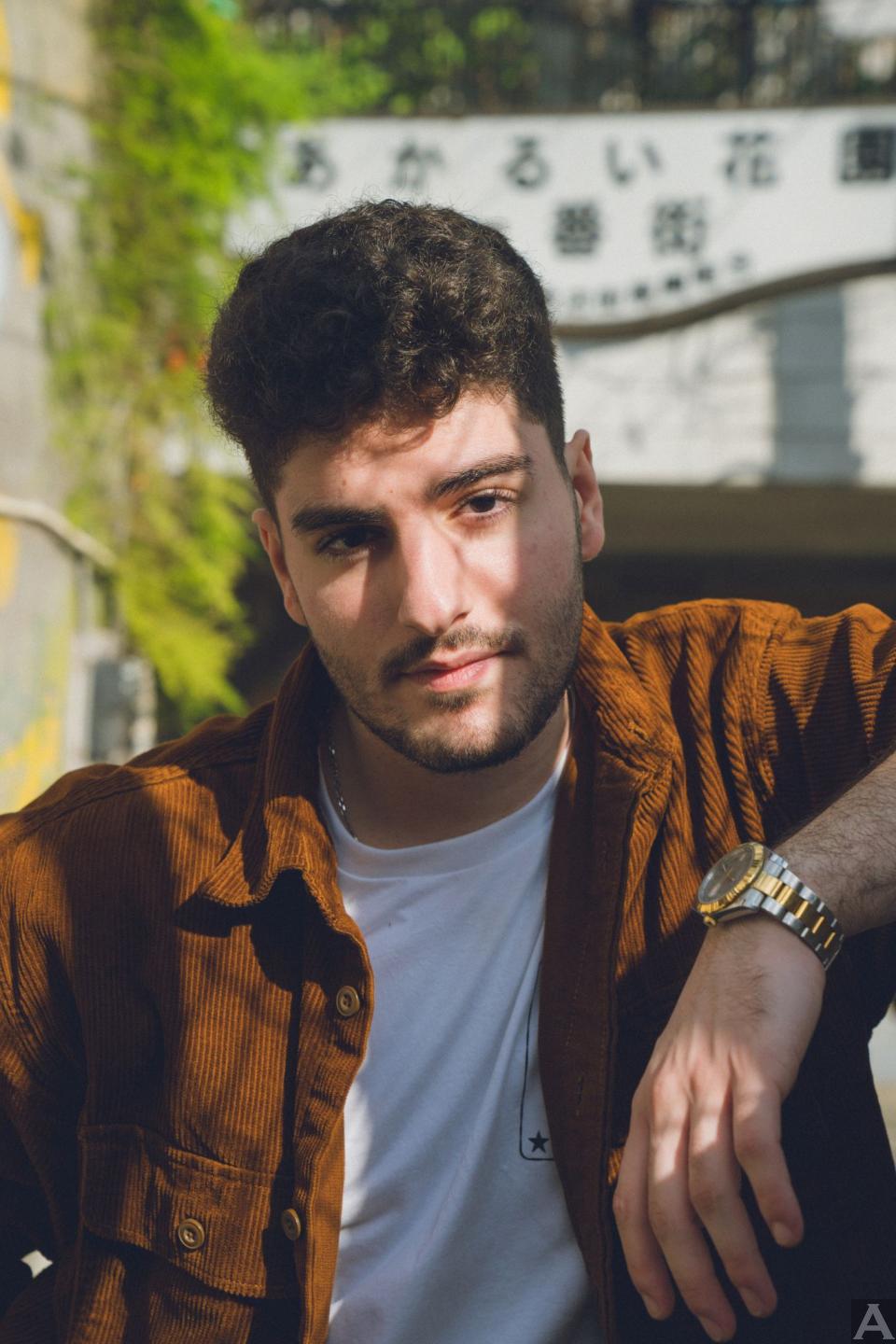 東京外国人モデル事務所アクアモデルの白人モデルハイダー