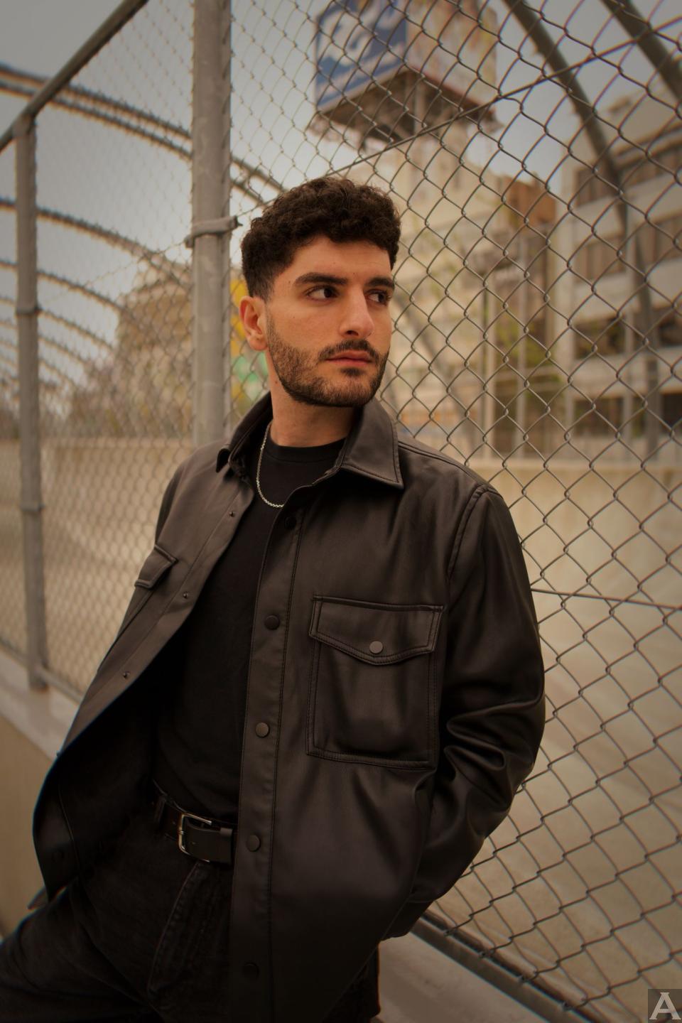 東京外国人モデル事務所アクアモデルの白人モデルハイダー