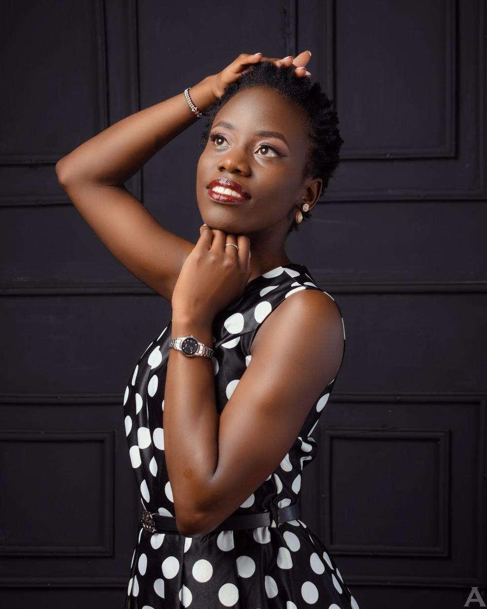 東京外国人モデル事務所アクアモデルの黒人モデルグロー 