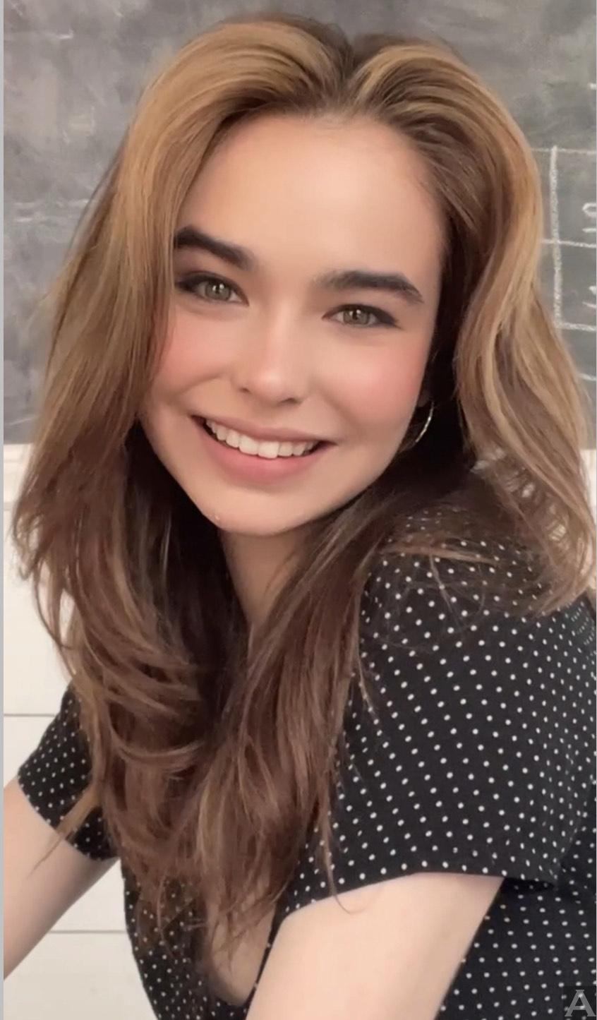 東京　外国人　モデル 事務所