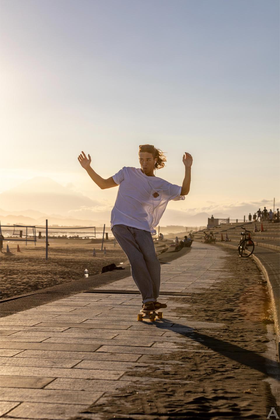 東京外国人モデル事務所のアクアモデル所属の日本人モデルのセナ