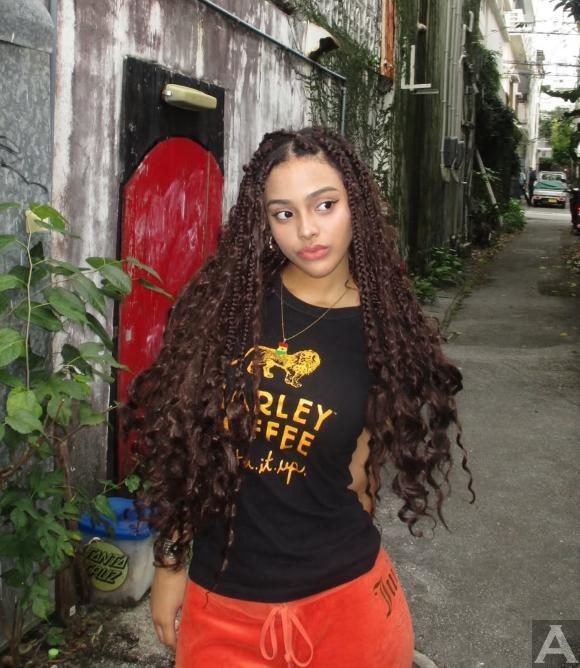 東京外国人モデル事務所アクアモデル所属のハーフモデルのジャスミン