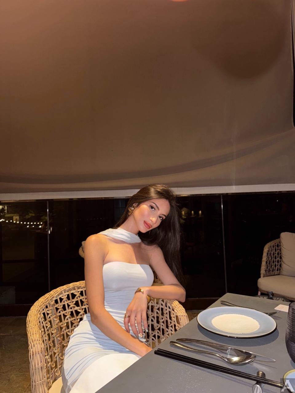 東京外国人モデル事務所アクアモデルの白人モデルエリカオザキ