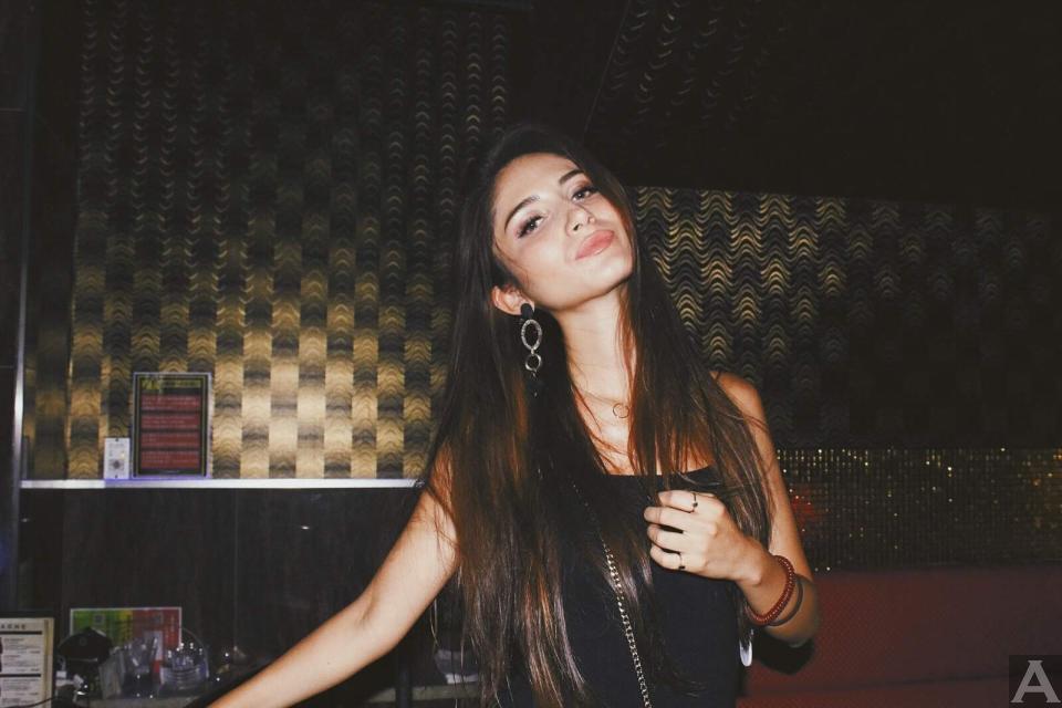 東京外国人モデル事務所アクアモデルの白人モデルエリアル