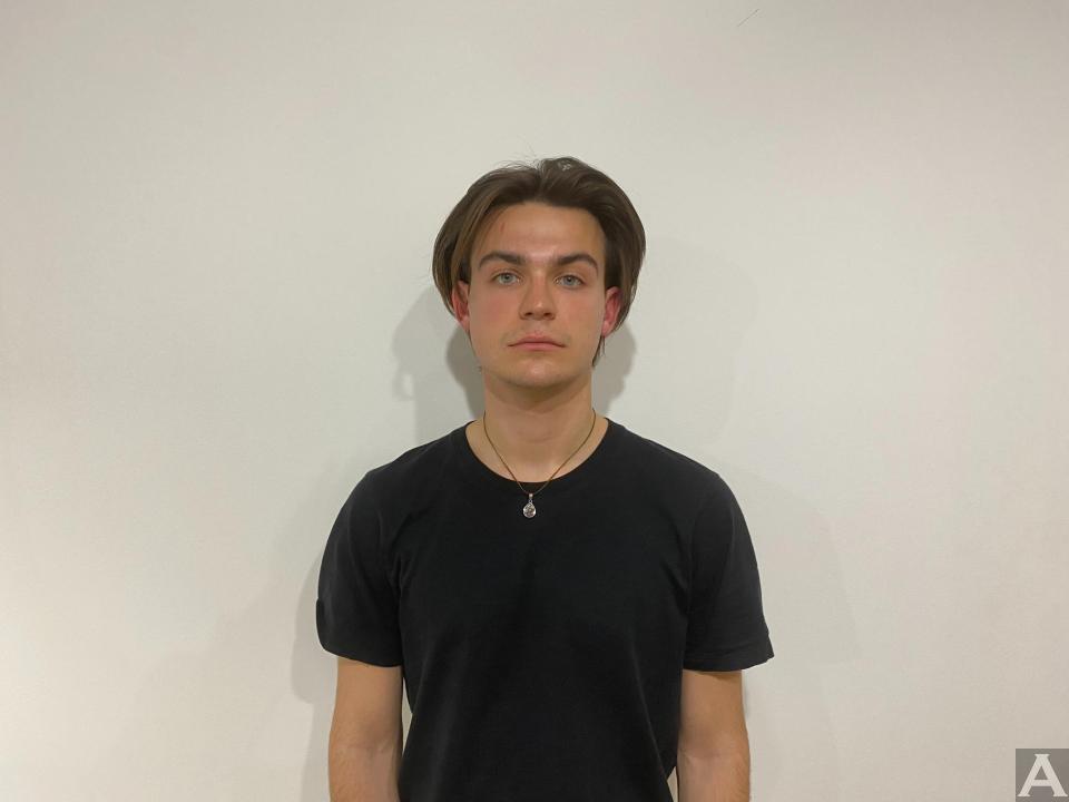 東京外国人モデル事務所アクアモデル所属の白人モデルのガスパール