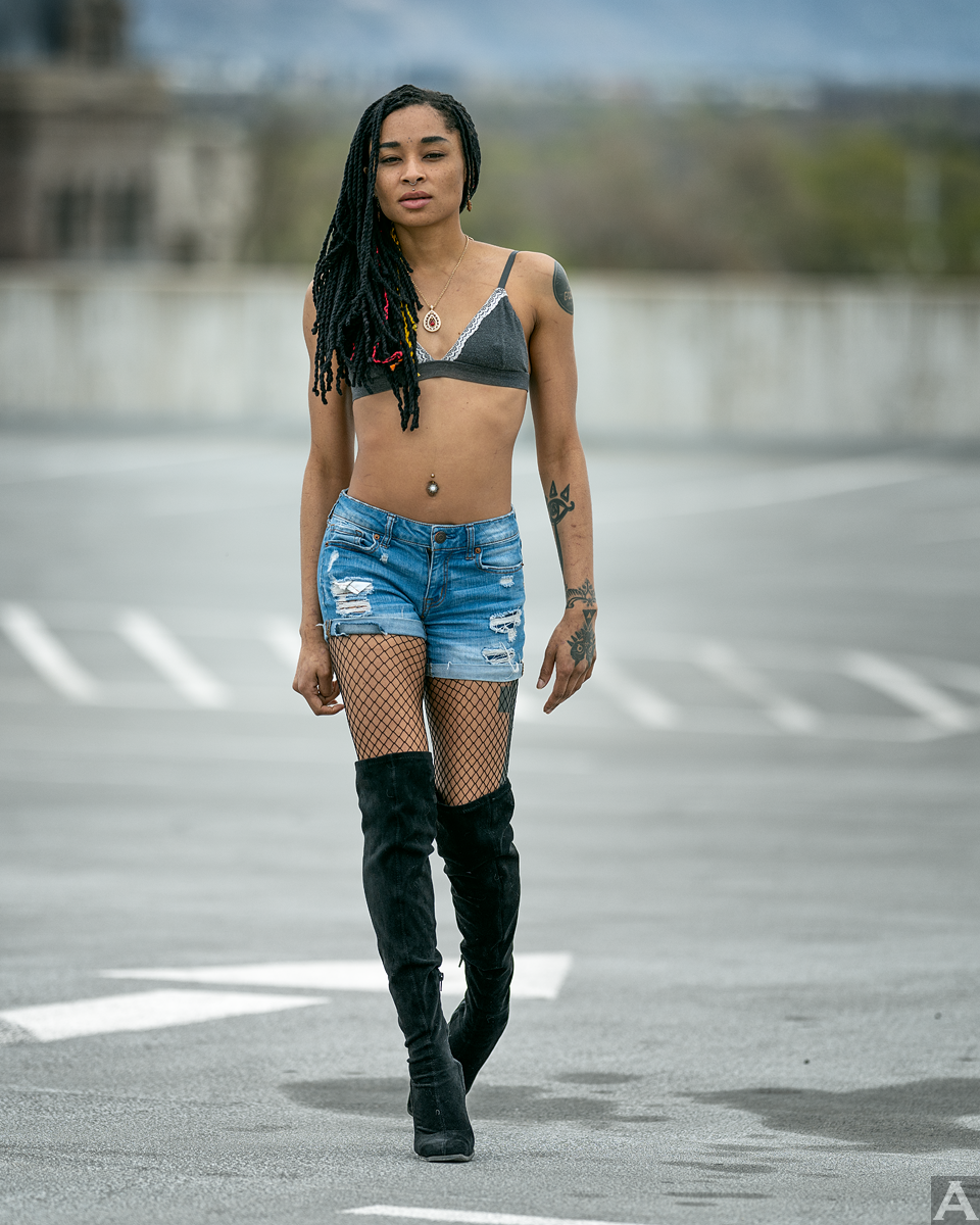 東京外国人モデル事務所アクアモデルの黒人モデルシャミール