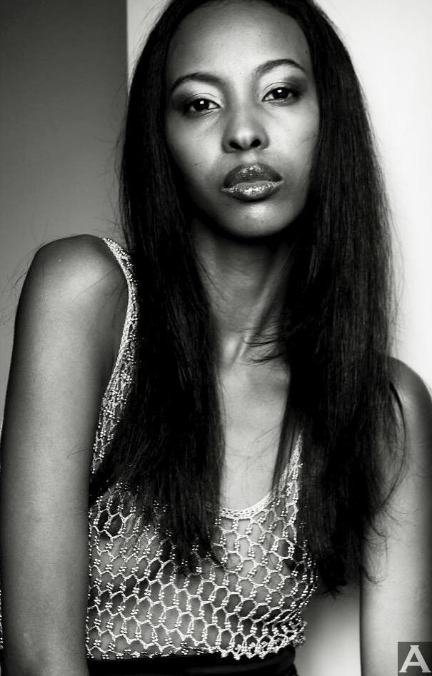 東京　外国人モデル　外国人モデル事務所 アクアモデル 黒人 ファッション カハ