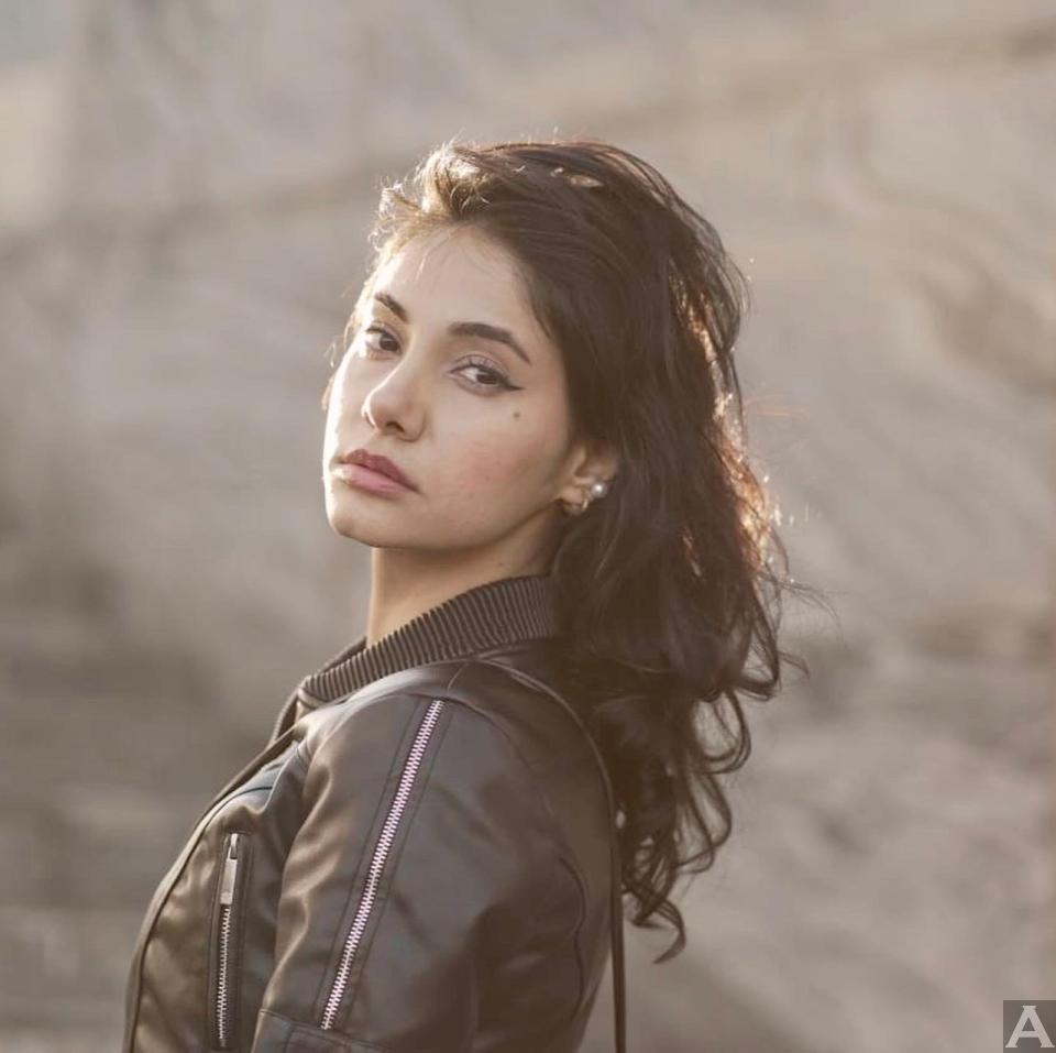 東京外国人モデル事務所アクアモデルのミックスモデルソフィヤ