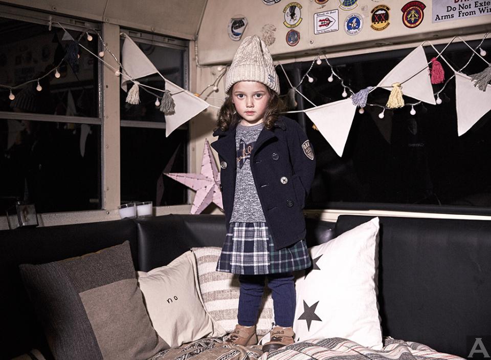 東京　外国人　モデル 事務所