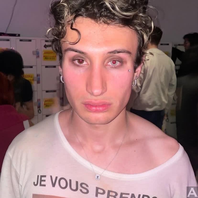 東京外国人モデル事務所アクアモデル所属の白人モデルのクリスティアン