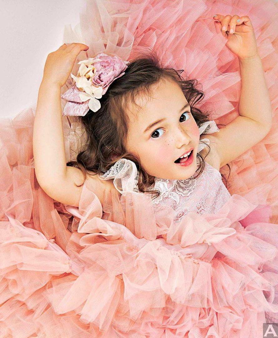 東京　外国人　モデル 事務所