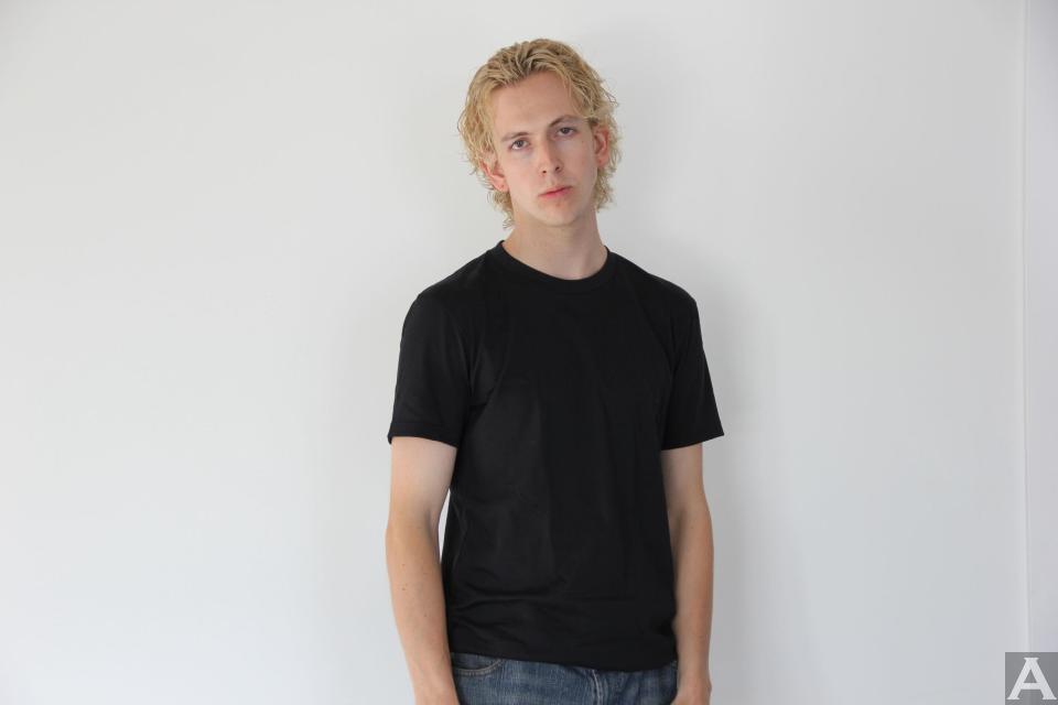 東京外国人モデル事務所アクアモデル所属の白人モデルのトーマス