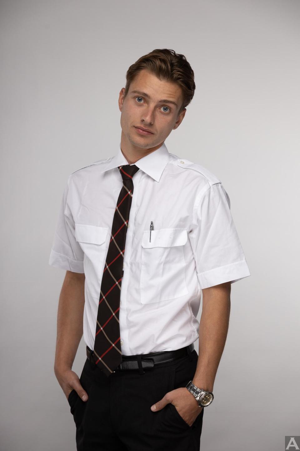 東京外国人モデル事務所アクアモデル所属の白人モデルのニック