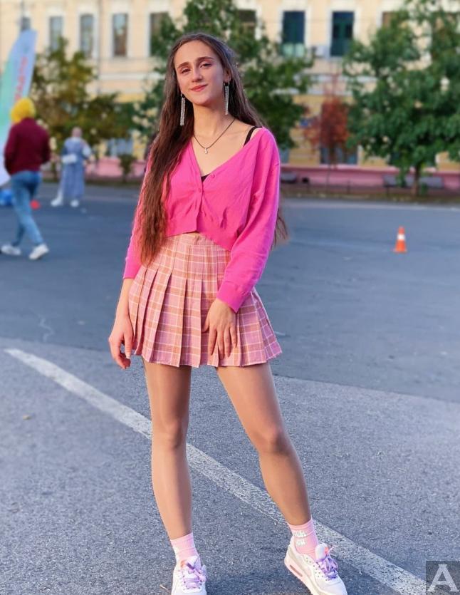 東京外国人モデル事務所アクアモデル所属の白人モデルのカテリーナ