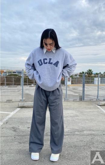 東京外国人モデル事務所アクアモデル所属のハーフモデルのエミコ