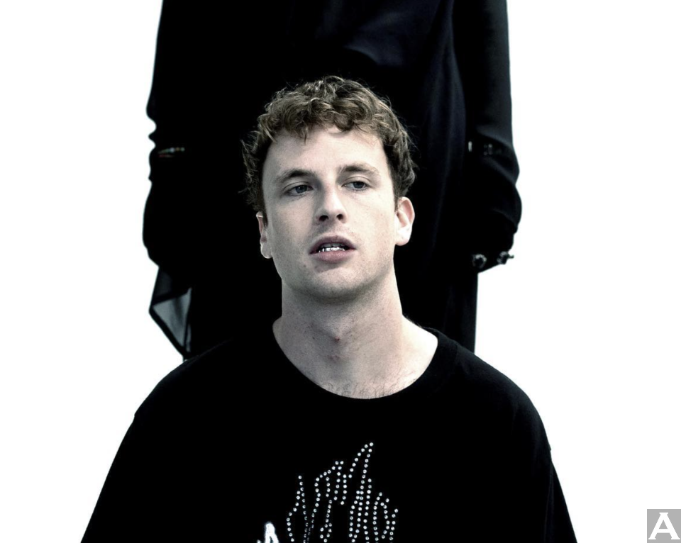 東京外国人モデル事務所アクアモデル所属の白人モデルのオリバー