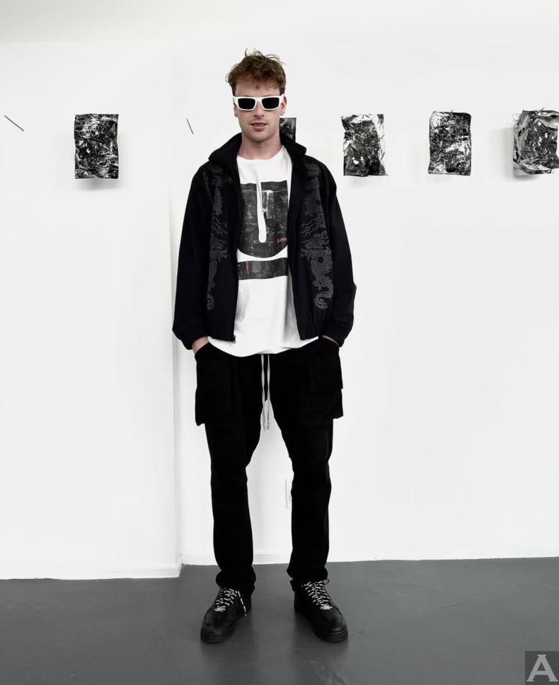 東京外国人モデル事務所アクアモデル所属の白人モデルのオリバー